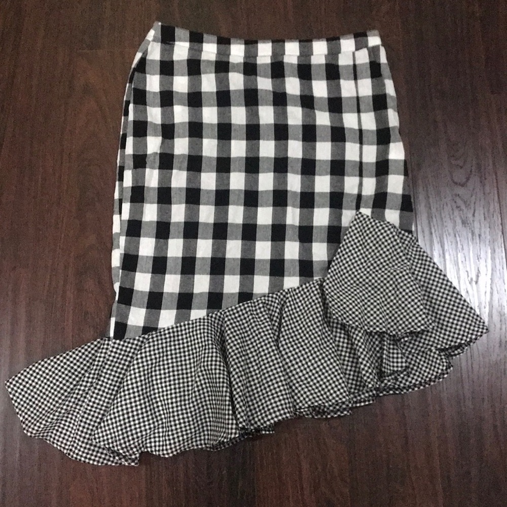 EUC Sz 14 Asymmetrical Tiered Ruffle Pencil Skirt
